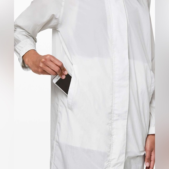 Lululemon The Lab Verdante Coat in Vapor White Size 6 Jacket Midi Shell - Picture 6 of 13